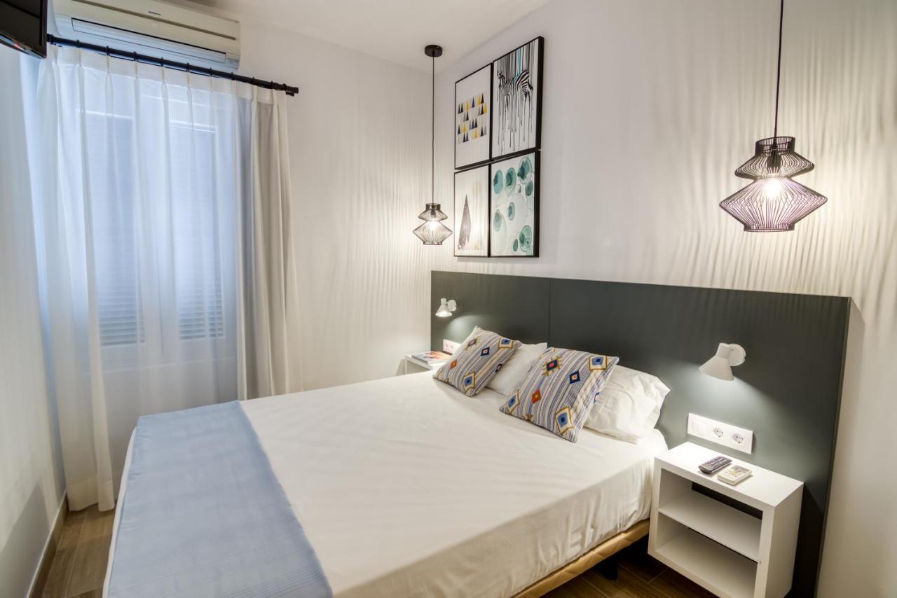 Hostal La Isla Mahón Eksteriør bilde